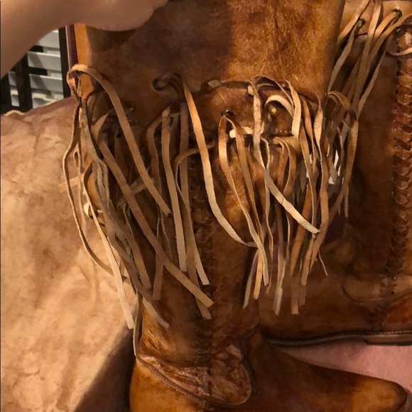 Bed|Stu 🎉HP🎉
Hoplia Fringe Trim Riding Boot - Picture 7 of 8